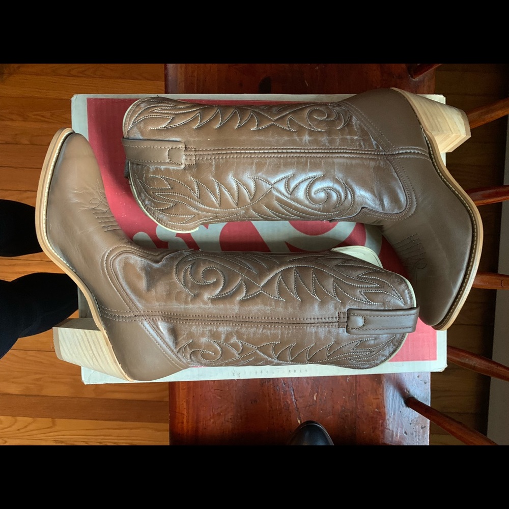 Vintage Dingo Cowboy Boots NWOT